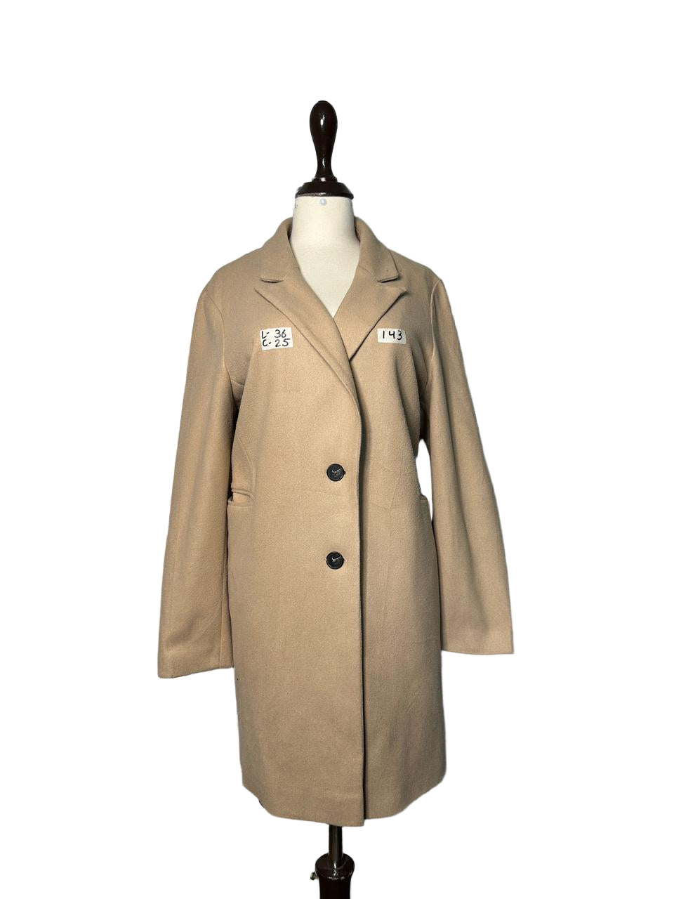 COAT - 143